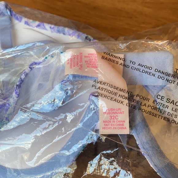 VS lace push up bra 32 C - Picture 4 of 5